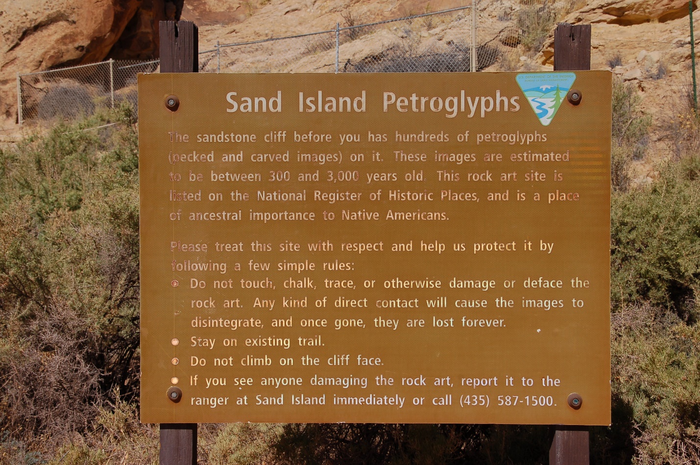 A close up of a sign

Description automatically generated